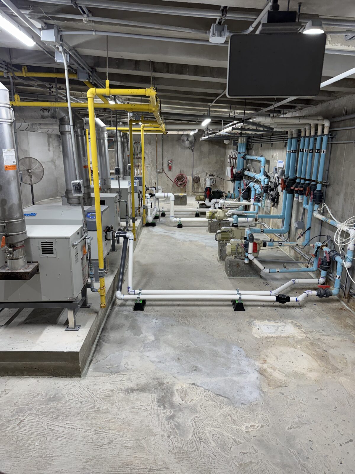 Pump room before renovation